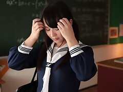 MIDE-387 Passionate Night Her Body Overflowing with Ecstasy in a Crowd's Roar