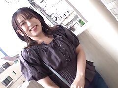 SORA-428 Curvy Lady Shows Off Wet Pussy Before Getting Roughly Fucked Deep