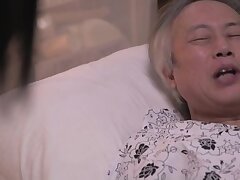 SSNI-722 Seductive Japanese Cutie in Stockings Self-Pleases on Vibrator