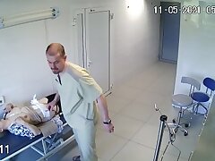 Preoperative_preparation_in_a_plastic_clinic_9 Japanese Babe Thrills with Expert Blowjob Techniques