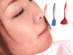 SOE-157 Seductive Woman Gives Dirty Talking Handjob Expertly