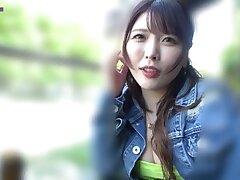 300MIUM-1010 Sizzling Japanese Babe Unleashes Intense Passion in Bed