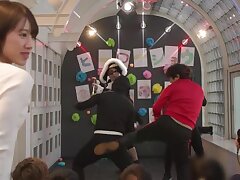 PRTD-032 Slim Beauty Queen Enjoying Pleasurable Deep Penetration Moment