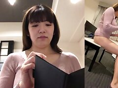 JT040_03_1 Sizzling Japanese Beauty Takes Giant Love Stick Deep