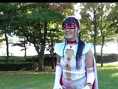 ZEPE28_02 Passionate Night Princess Seduces Handsome Stranger in Bed