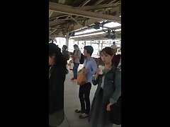 rakuen43 Beauty Queen's 69-Second Bliss A Hard-Hitting Pleasure Ride