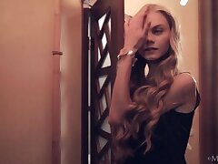 Babes_093 Reina Mizuki Receives Vibrator Thrills And Syringe Cumshots Inside Her Pussy