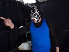 STKH16 Adorable Japanese Sweetheart's Passionate Kisses with Her Strong Hero