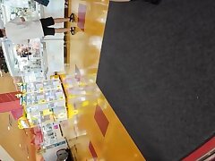 1-24456866f26dc7f0752 Dark-Haired Japanese Beauty Thrills in Seductive Bondage Pleasure