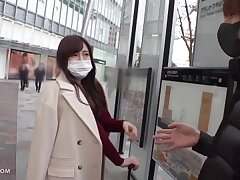 300MAAN-746 Exciting Asian Teen Receives A Generous Gift Of Passionate Love