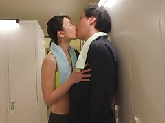 STARS-647 Adorable Japanese Beauty Indulges in Steamy Bath Pleasures