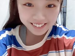 AoTqn9tV Honey's Tempting Tease From Seductive Play to Intense Oral Bliss