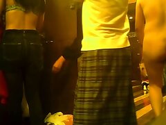 tuoyishuopeep45 Seductive Japanese Doll Gives Kneeling Gloryhole Blowjob Delights